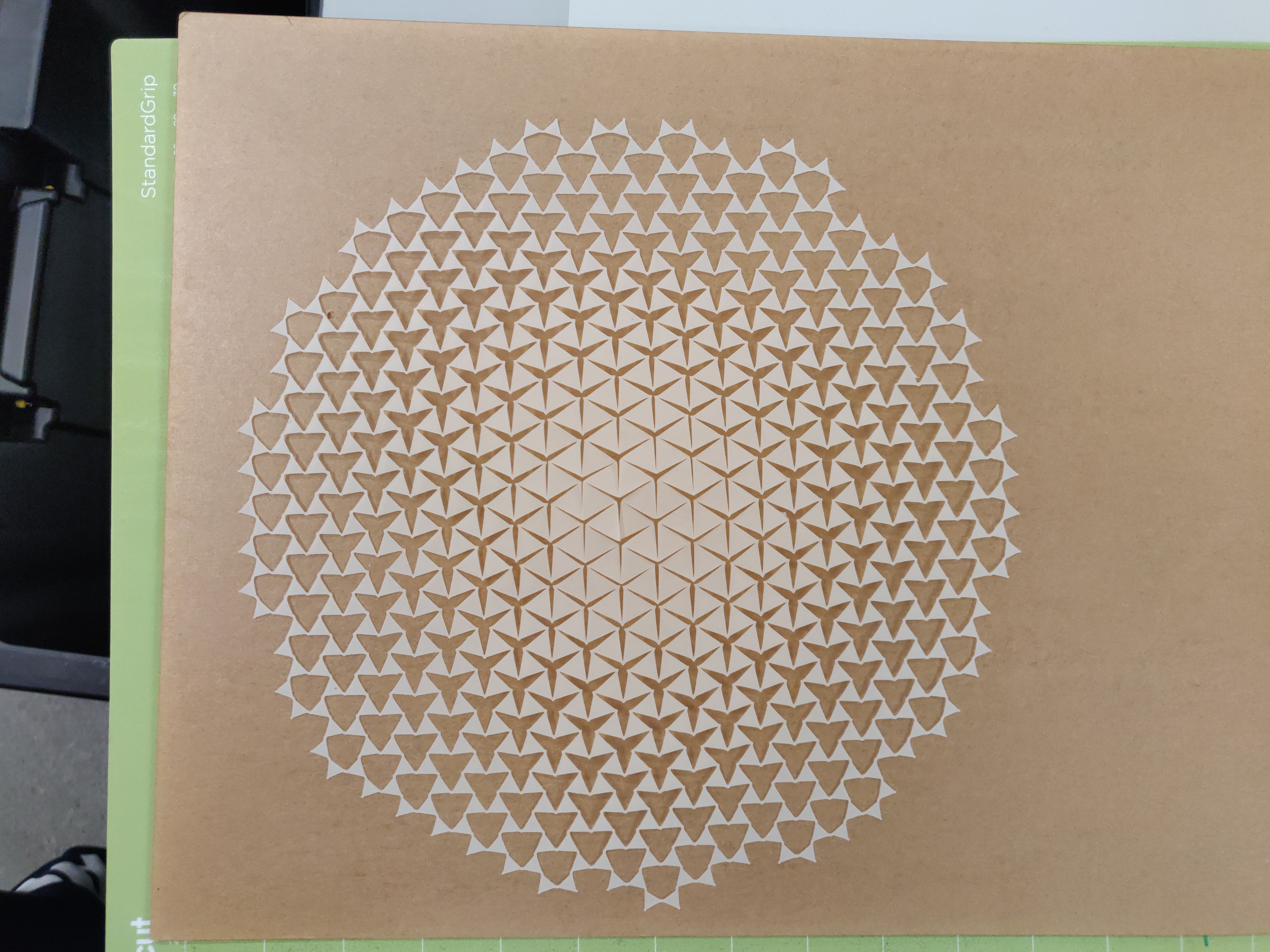 dome_auxetic_top_view_created